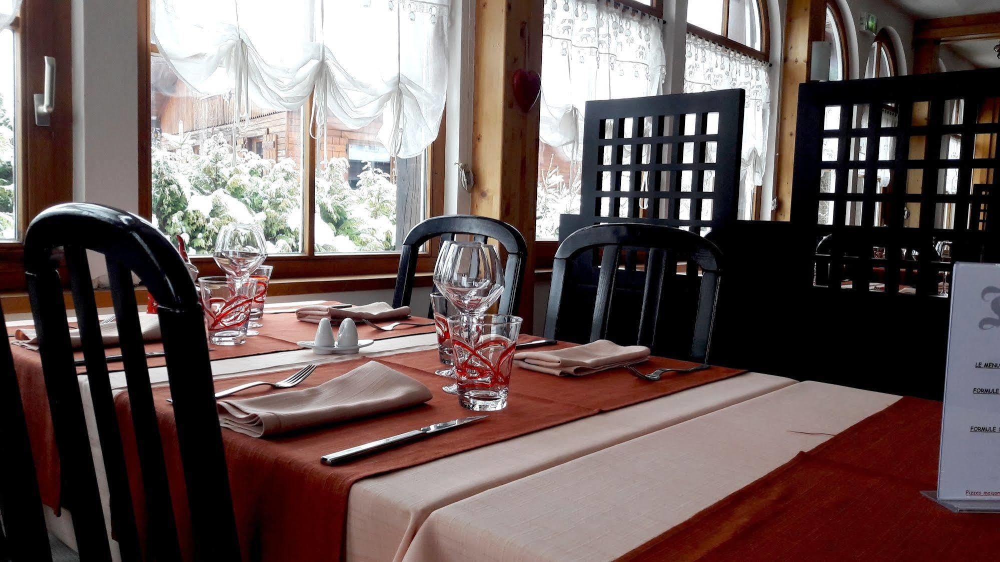 Hotel Restaurant Robichon Loray Exterior foto